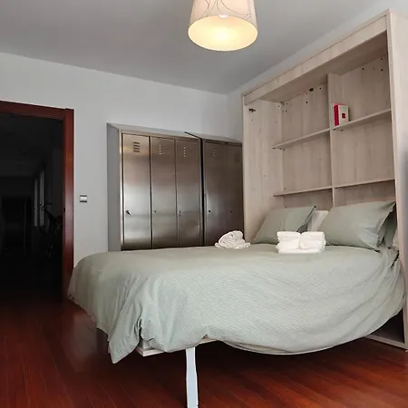 Апартаменти Amplio Con 2 Banos Y 4 Camas Dobles *