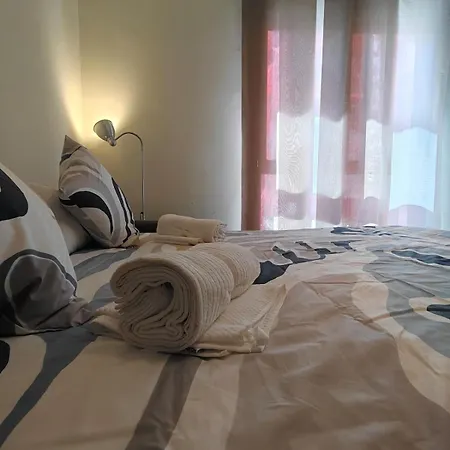 Amplio Con 2 Banos Y 4 Camas Dobles Більбао